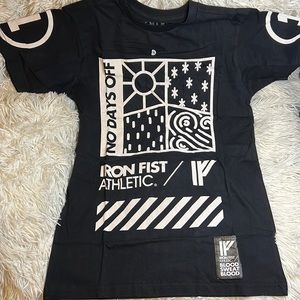 Iron Fist No Days Off mens tee size S